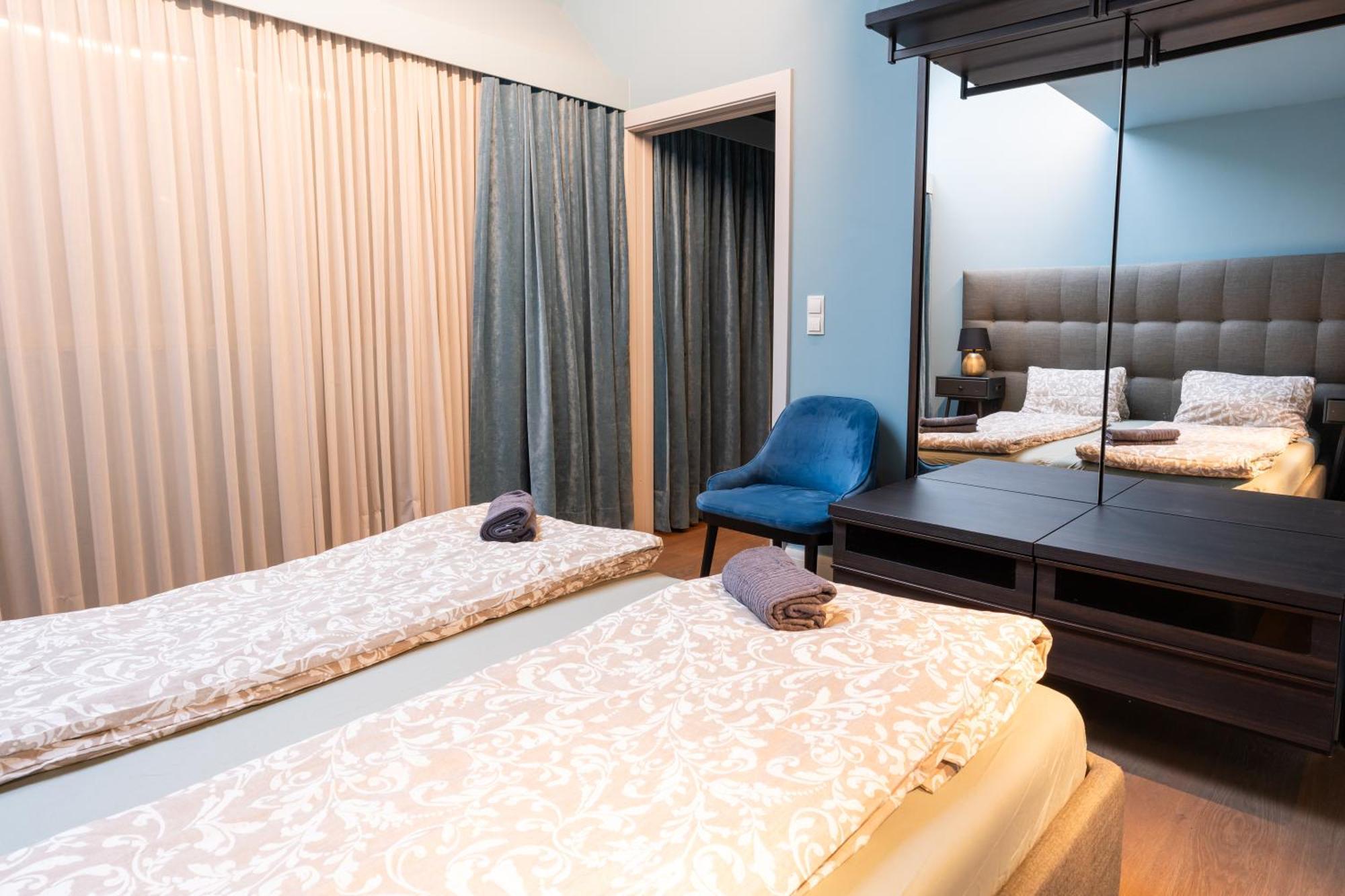 Premium Suites Vienna - Sterngasse ภายนอก รูปภาพ
